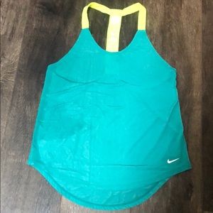 Nike Dry-Fit Elastica